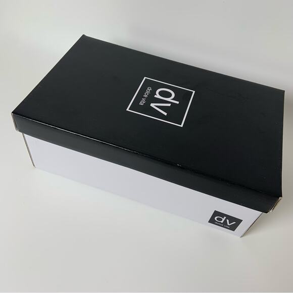 Dolce Vita Black Gold Beaded Lace Up Gladiator Flat Sandals Size 9.5 NEW IN BOX - Picture 13 of 14